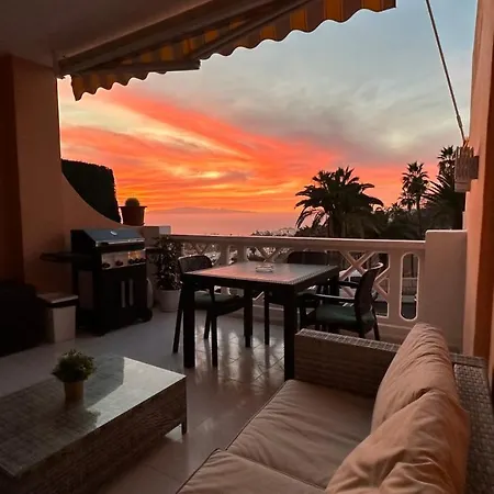 Big Terrace With B-b-q In Americas Adeje * Costa Adeje (Tenerife)